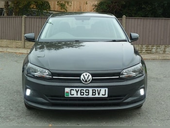 Used Volkswagen Polo 2019 for sale - 76245055: Photo 3