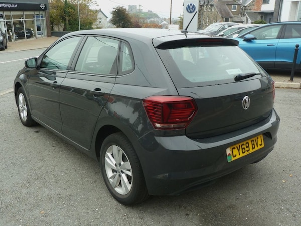Used Volkswagen Polo 2019 for sale - 76245055: Photo 6