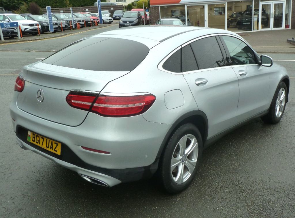 Used Mercedes-Benz GLC 2017 for sale - 75997822: Photo 8