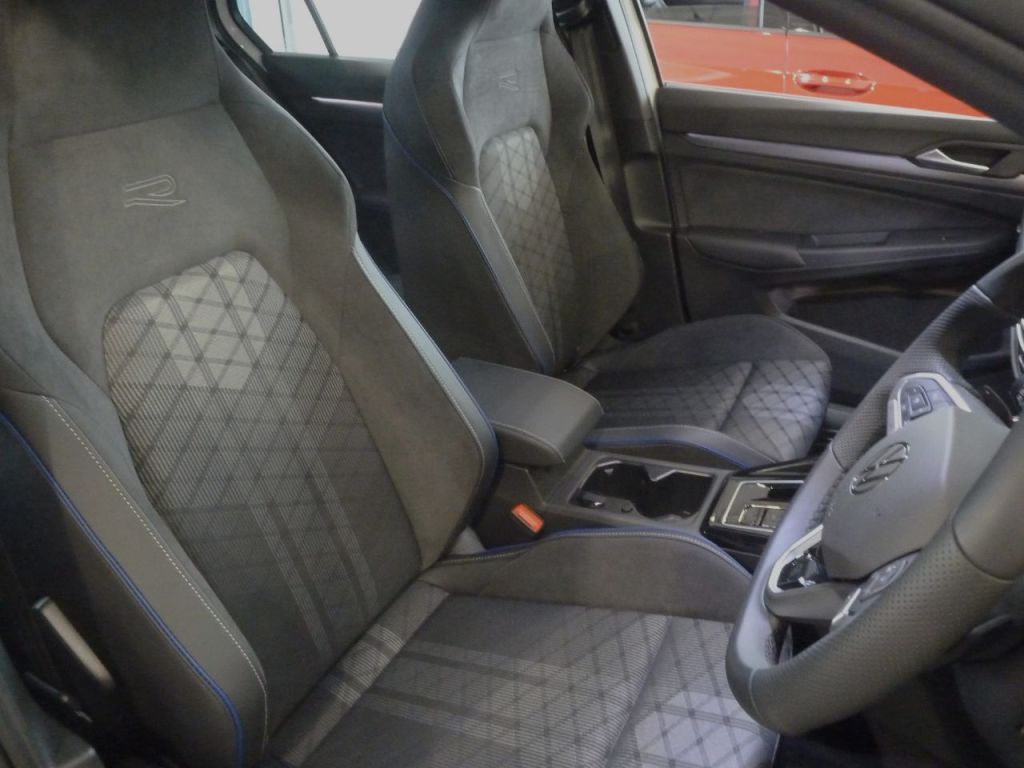 Used Volkswagen Golf 2025 for sale - 77403713: Photo 13