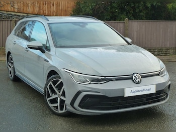 Used Volkswagen Golf 2022 for sale - 77001743: Photo