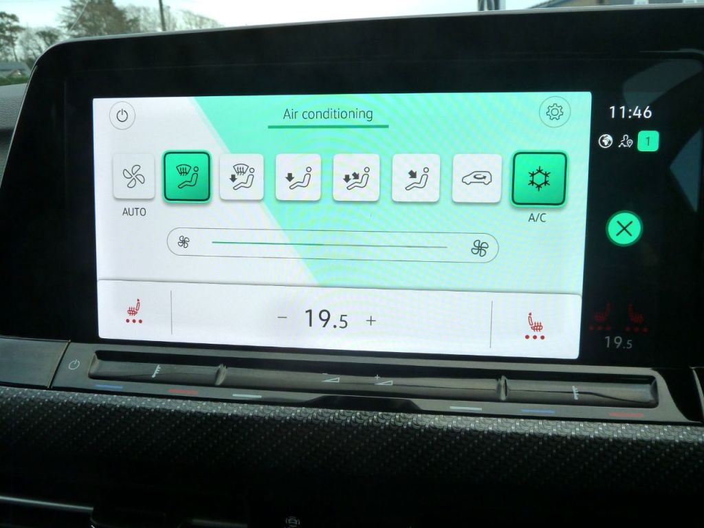 Used Volkswagen Golf 2022 for sale - 77001743: Photo 21