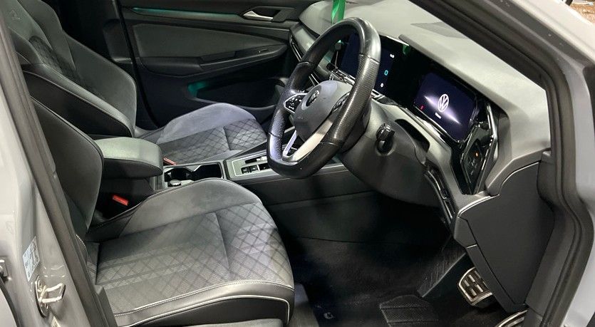 Used Volkswagen Golf 2022 for sale - 77001743: Photo 24