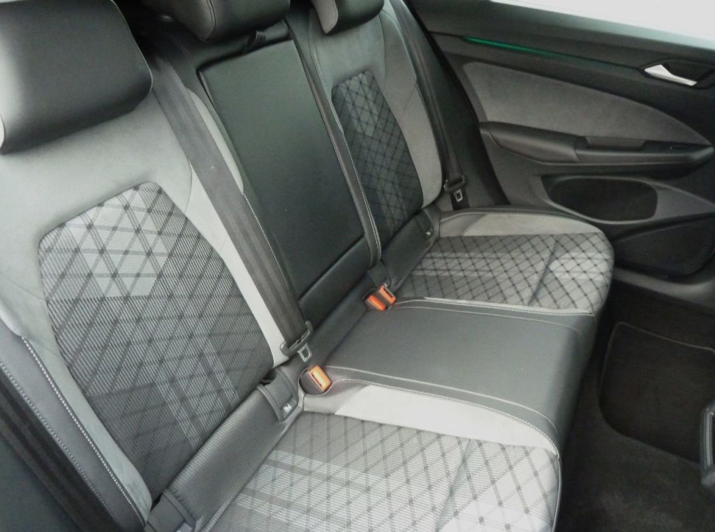 Used Volkswagen Golf 2022 for sale - 77001743: Photo 26