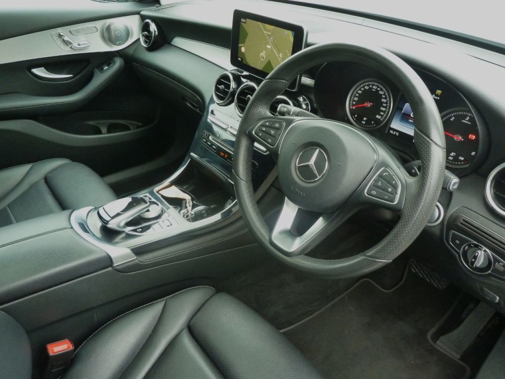 Used Mercedes-Benz GLC 2017 for sale - 76481224: Photo 11