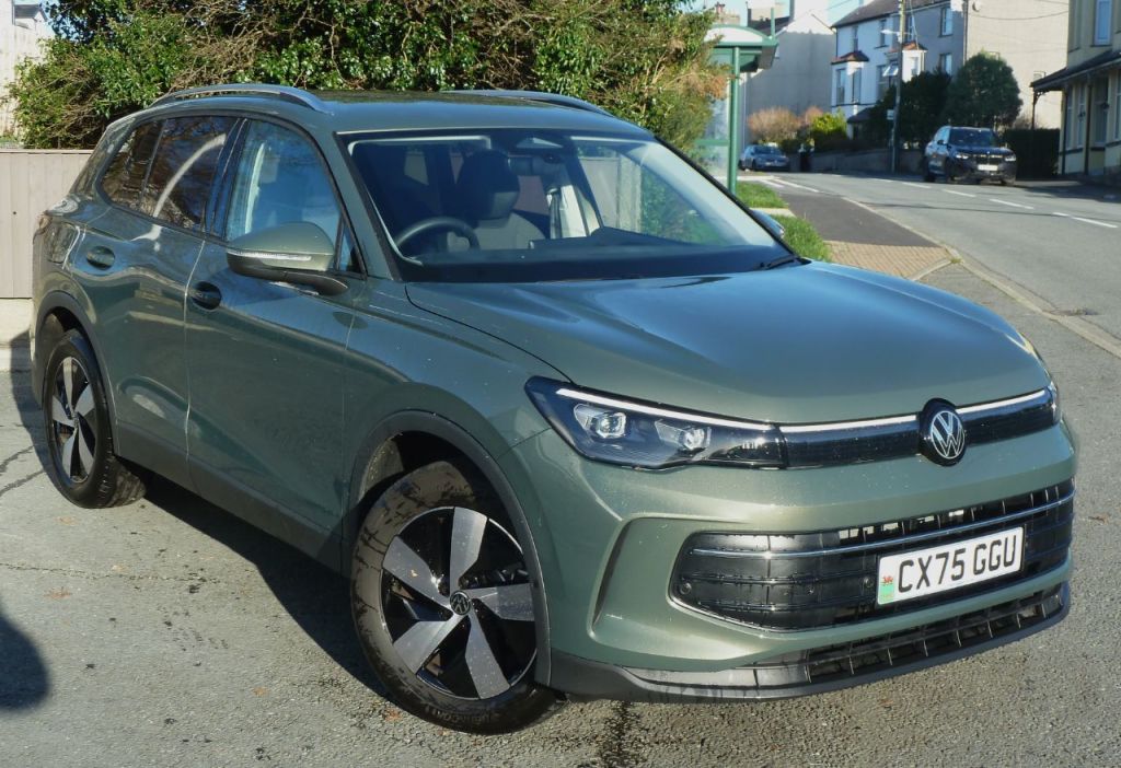 Used Volkswagen Tiguan 2025 for sale - 76603787: Photo 1