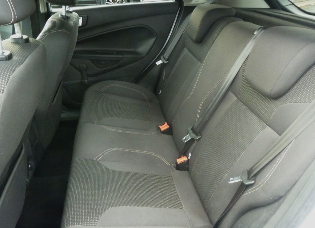 Used Ford Fiesta 2015 for sale - 76641963: Photo 17