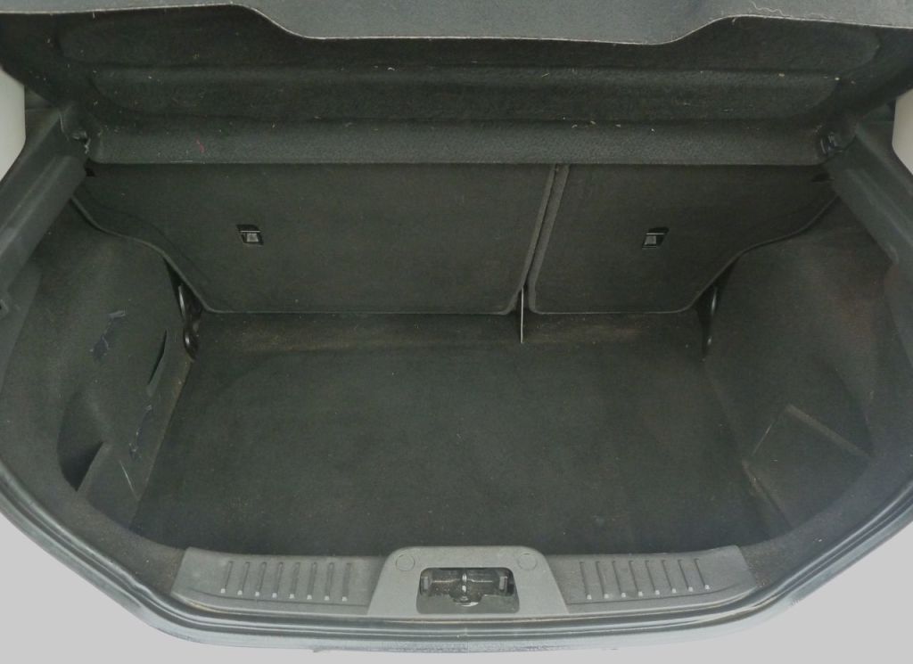 Used Ford Fiesta 2015 for sale - 76641963: Photo 18