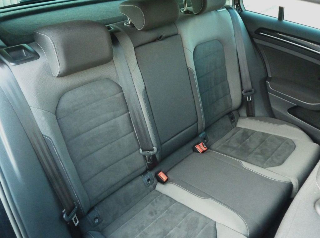 Used Volkswagen Golf 2019 for sale - 76255818: Photo 15