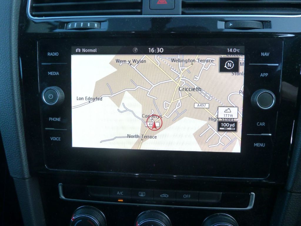 Used Volkswagen Golf 2019 for sale - 76255818: Photo 16