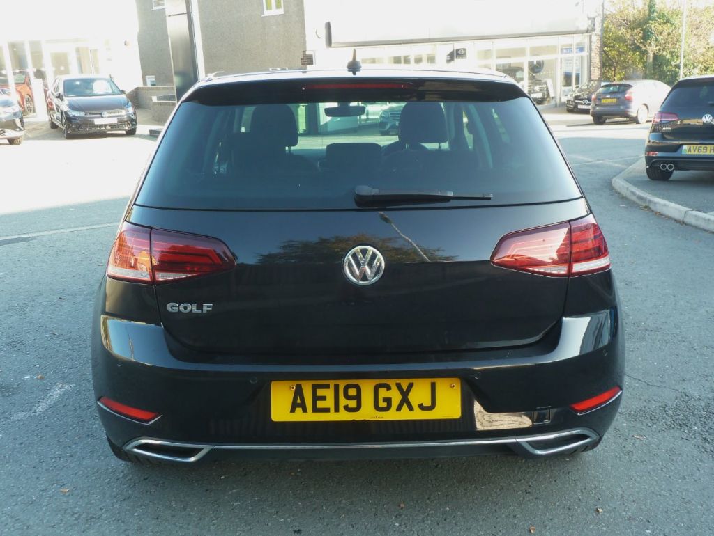 Used Volkswagen Golf 2019 for sale - 76255818: Photo 7