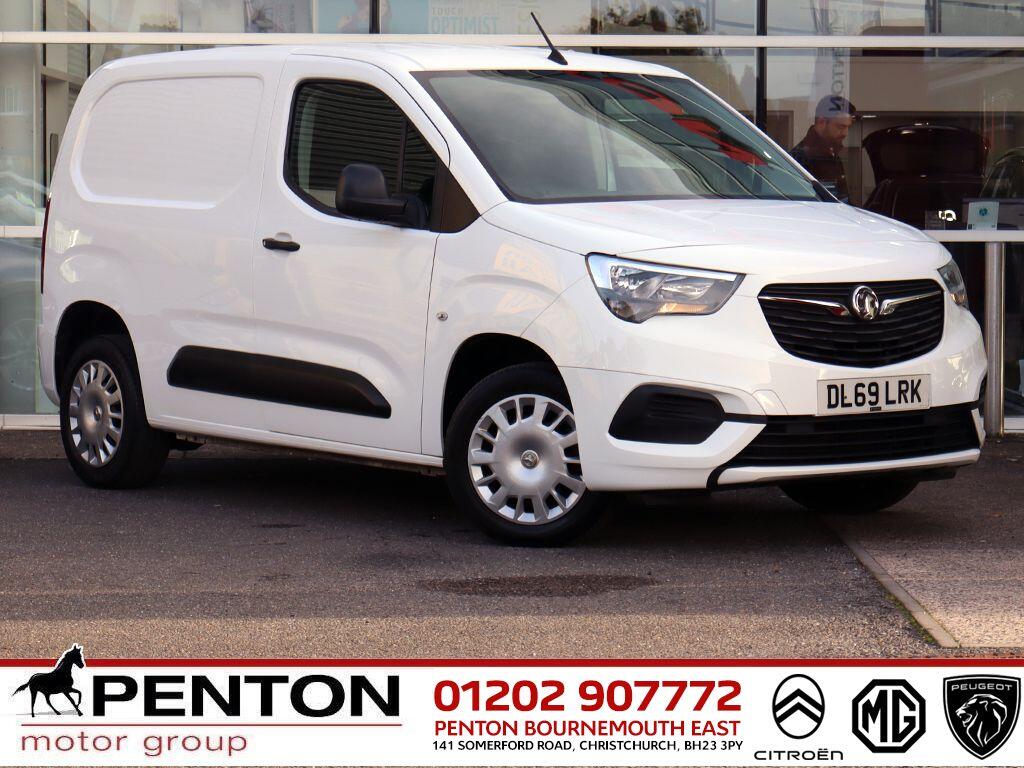 Used Vauxhall Combo 2019 for sale - 76152477: Photo 1