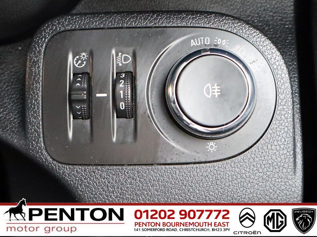 Used Vauxhall Combo 2019 for sale - 76152477: Photo 9