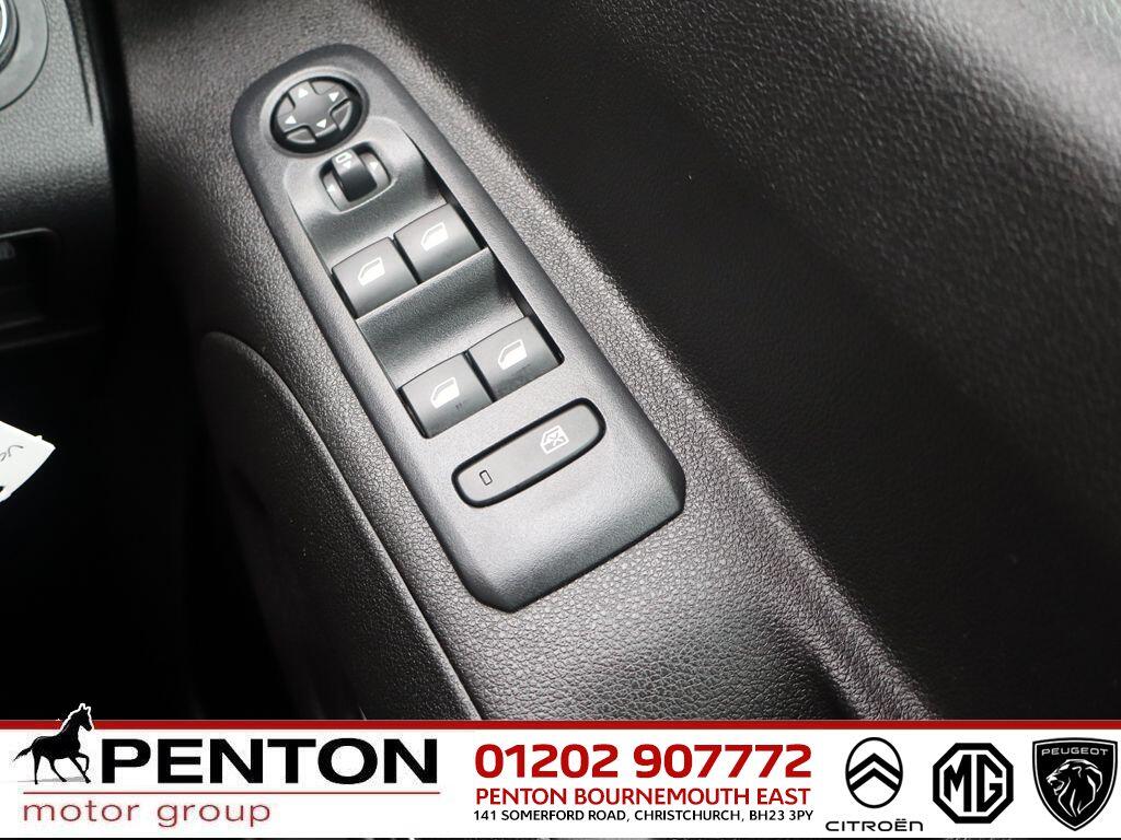 Used Vauxhall Combo Life 2022 for sale - 77637553: Photo 20