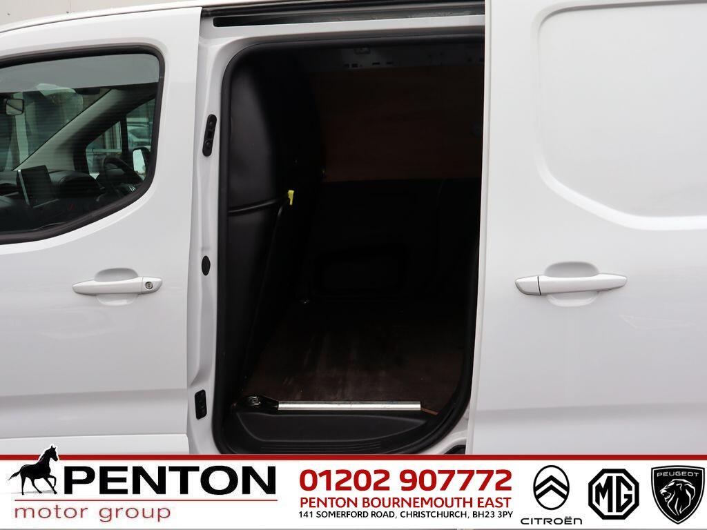 Used Vauxhall Combo 2023 for sale - 77883136: Photo 4