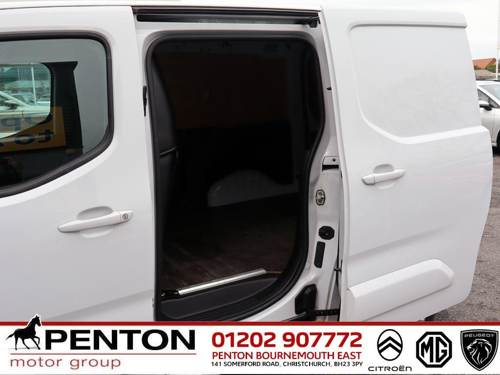 Used Vauxhall Combo 2023 for sale - 77883136: Photo 5