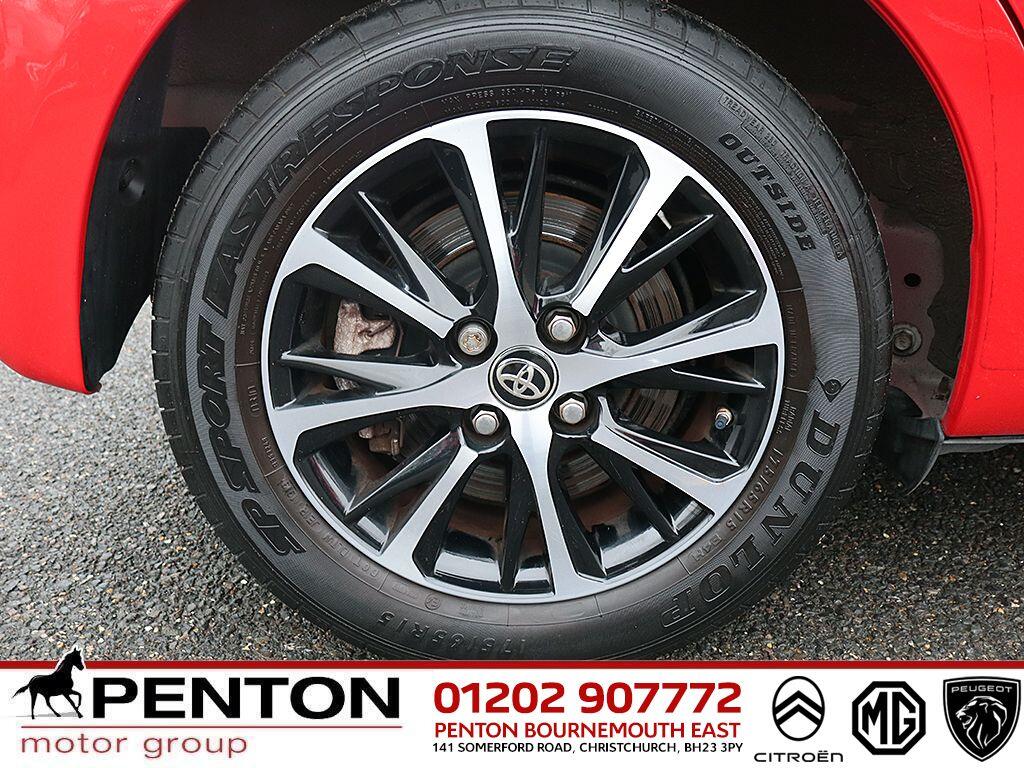 Used Toyota Yaris 2019 for sale - 77040268: Photo 11