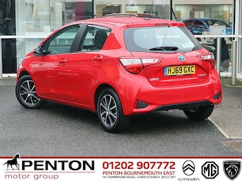 Used Toyota Yaris 2019 for sale - 77040268: Photo