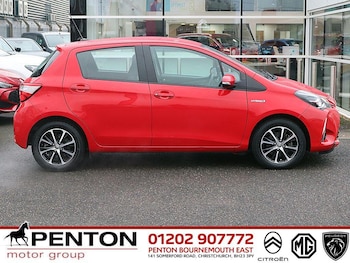 Used Toyota Yaris 2019 for sale - 77040268: Photo