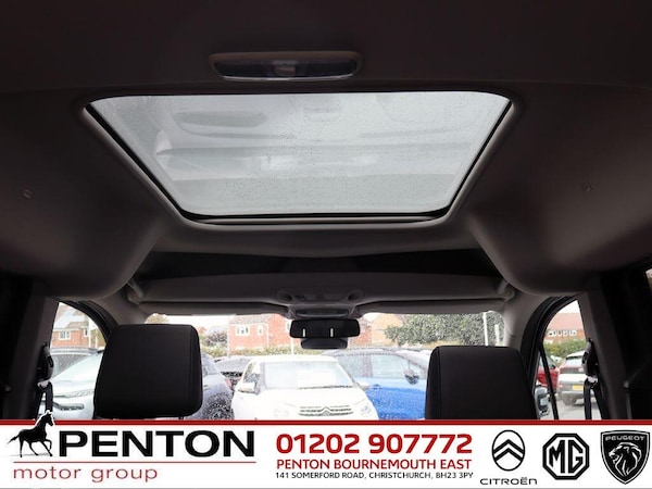 Used Ford Tourneo Connect 2022 for sale - 75682080: Photo 2