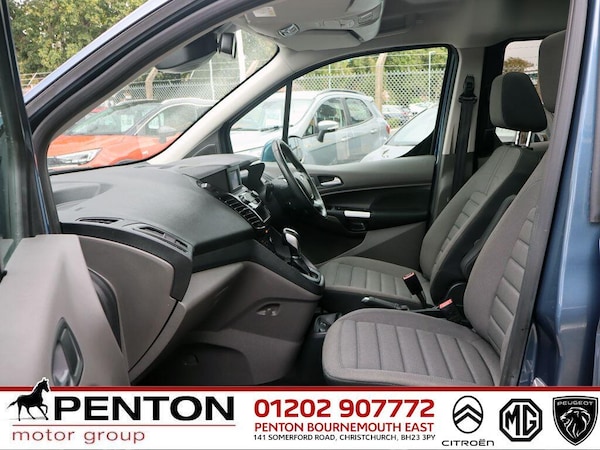 Used Ford Tourneo Connect 2022 for sale - 75682080: Photo 3