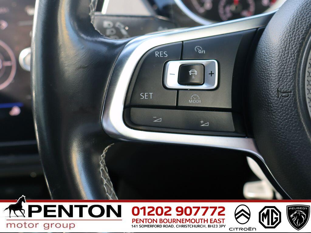 Used Volkswagen Touran 2017 for sale - 77978095: Photo 21