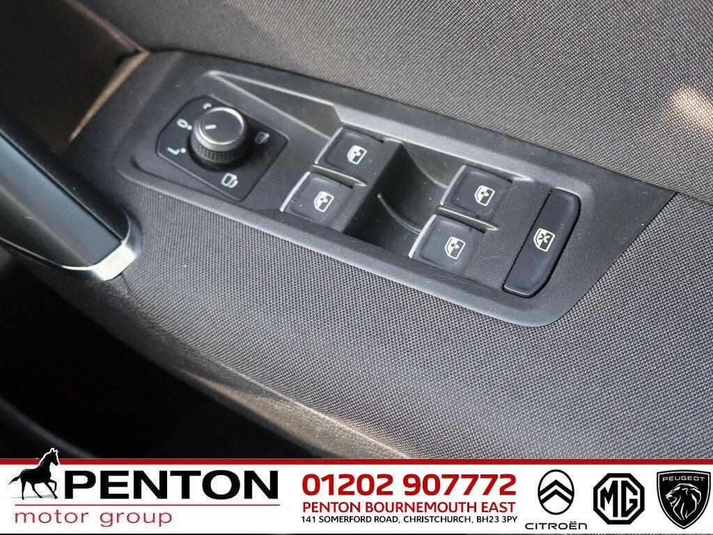 Used Volkswagen Touran 2017 for sale - 77978095: Photo 27