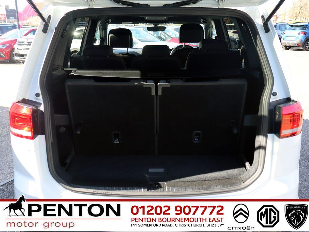 Used Volkswagen Touran 2017 for sale - 77978095: Photo 6