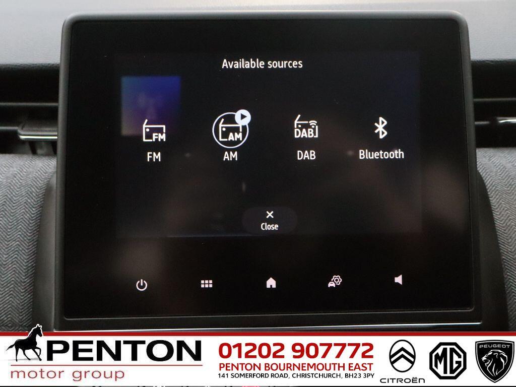 Used Renault Clio 2024 for sale - 76361104: Photo 10