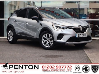 Used Renault Captur 2021 for sale - 76990119: Photo