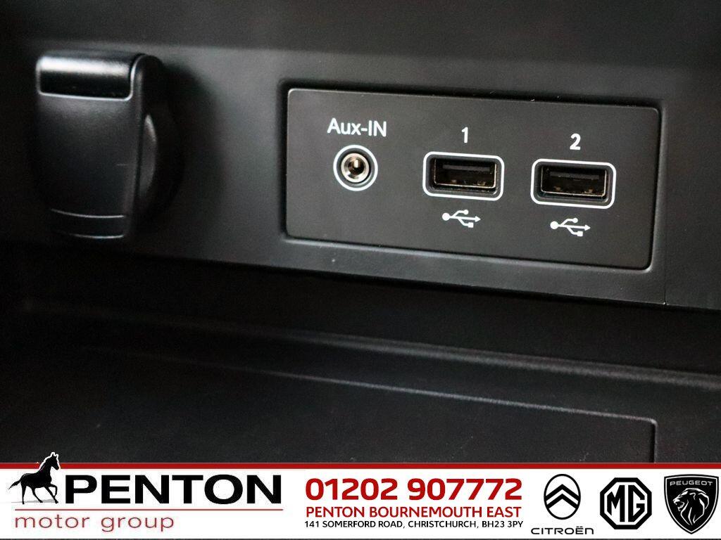 Used Renault Captur 2021 for sale - 76990119: Photo 24