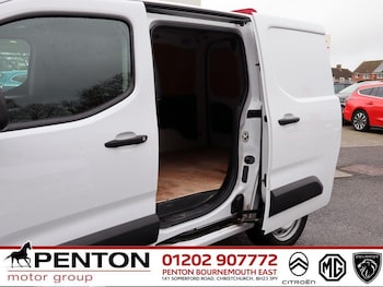 Used Vauxhall Combo 2024 for sale - 77175126: Photo