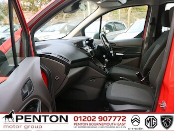 Used Ford Grand Tourneo Connect 2020 for sale - 76432745: Photo