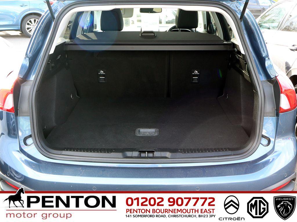 Used Ford Focus 2021 for sale - 77377393: Photo 4