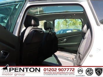 Used Renault Grand Scenic 2018 for sale - 78220068: Photo