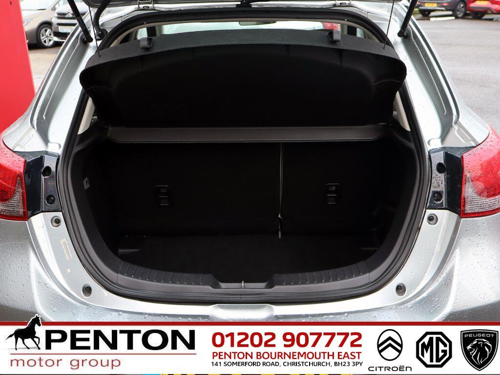 Used Mazda Mazda2 2017 for sale - 77478605: Photo 5