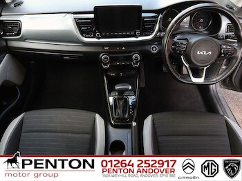 Used Kia Stonic 2022 for sale - 78319019: Photo