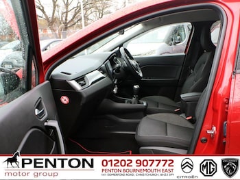 Used Renault Captur 2022 for sale - 77478916: Photo
