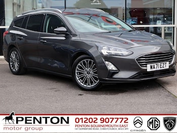 Used Ford Focus 2021 for sale - 76021138: Photo