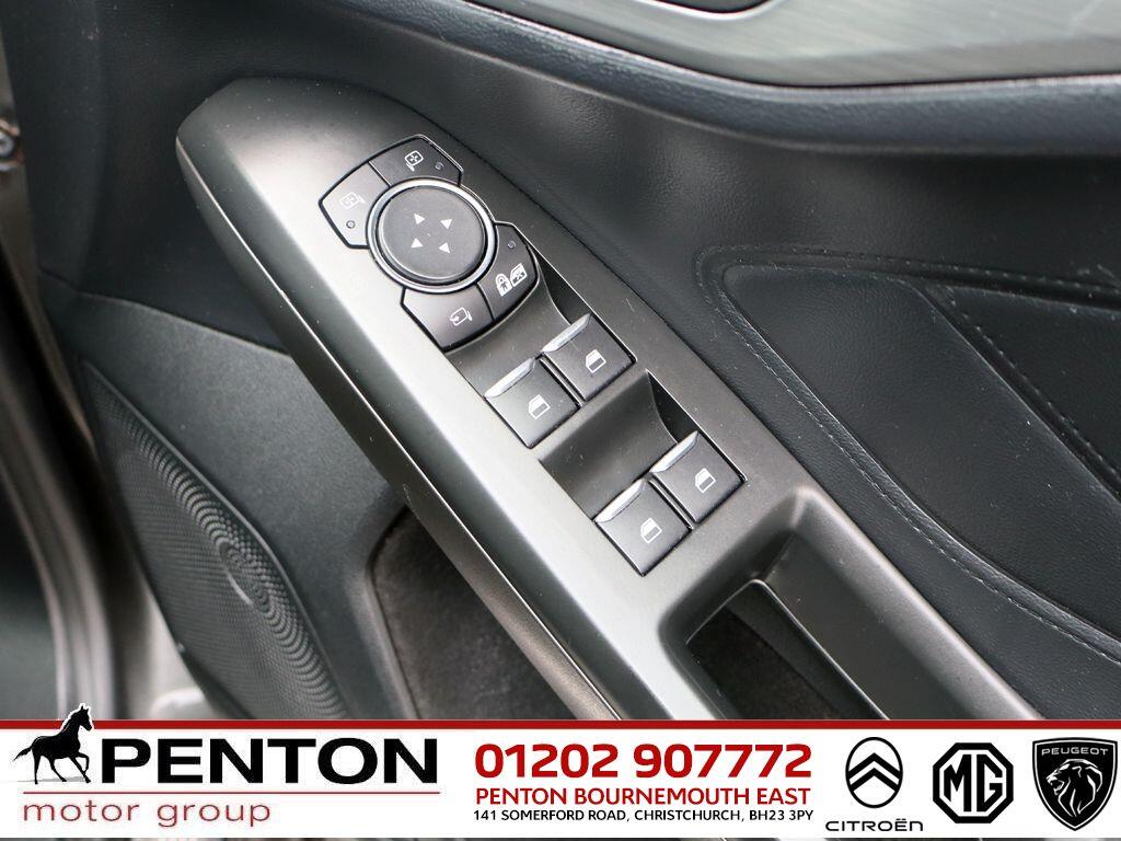 Used Ford Focus 2021 for sale - 76021138: Photo 22