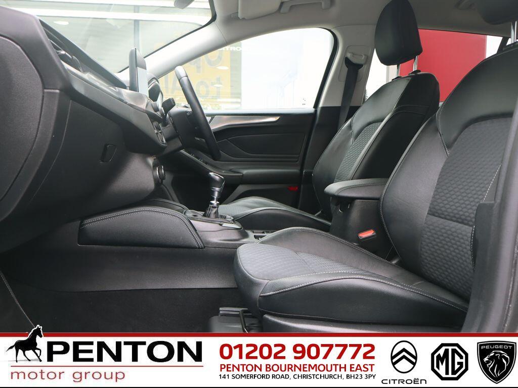 Used Ford Focus 2021 for sale - 76021138: Photo 3