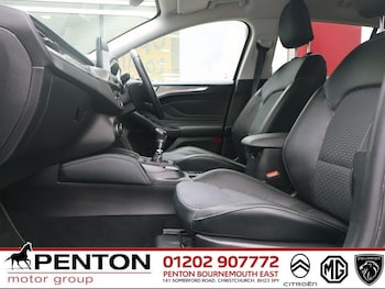 Used Ford Focus 2021 for sale - 76021138: Photo