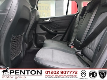 Used Ford Focus 2021 for sale - 76021138: Photo