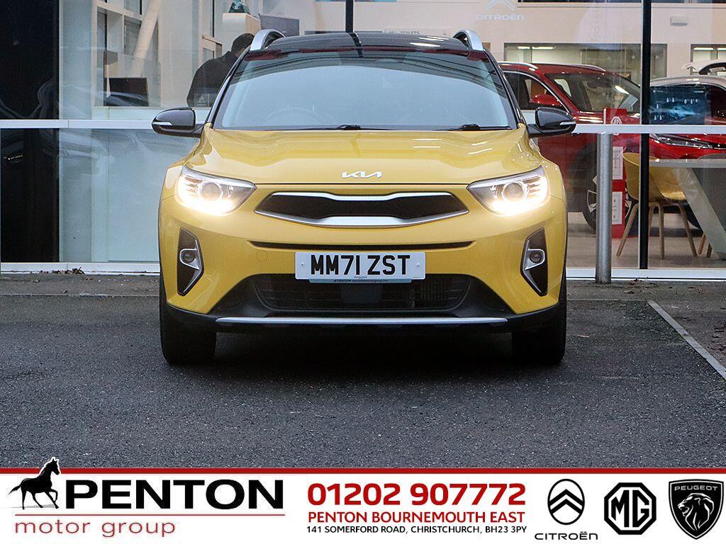 Used Kia Stonic 2022 for sale - 76953451: Photo 2