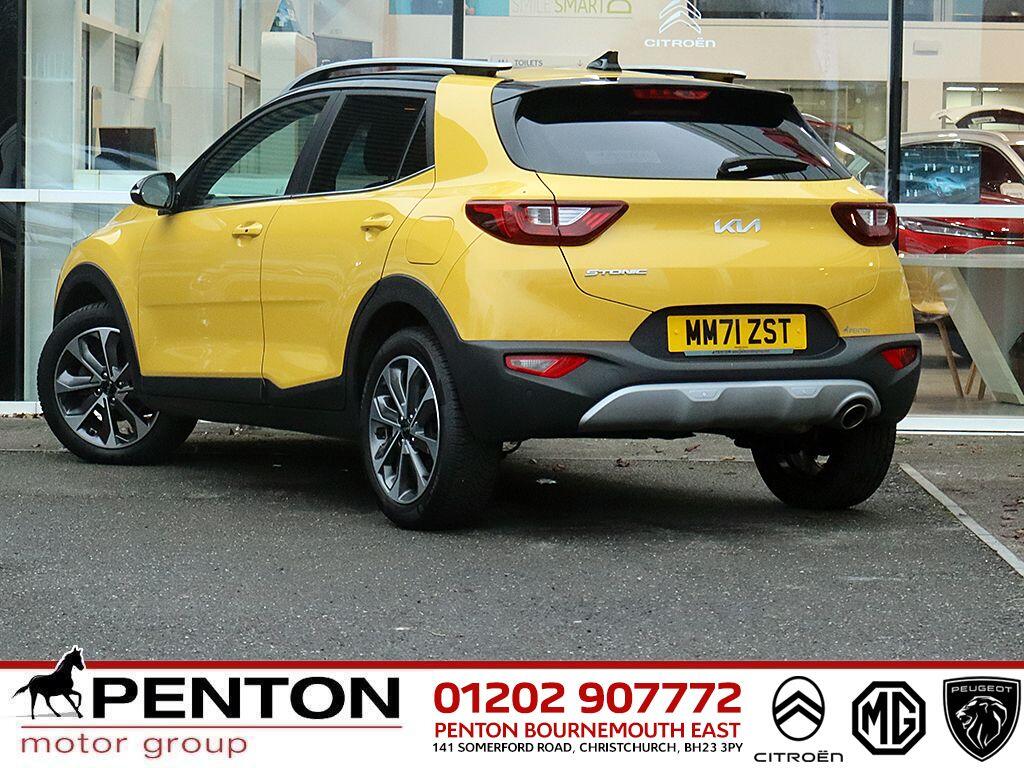 Used Kia Stonic 2022 for sale - 76953451: Photo 3