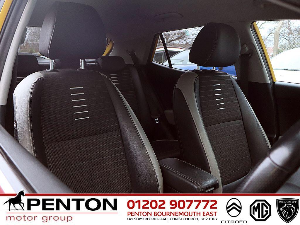 Used Kia Stonic 2022 for sale - 76953451: Photo 35