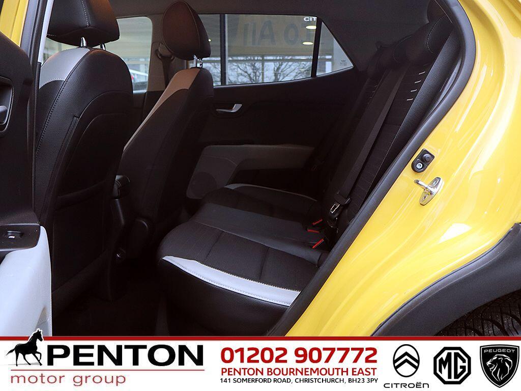 Used Kia Stonic 2022 for sale - 76953451: Photo 9