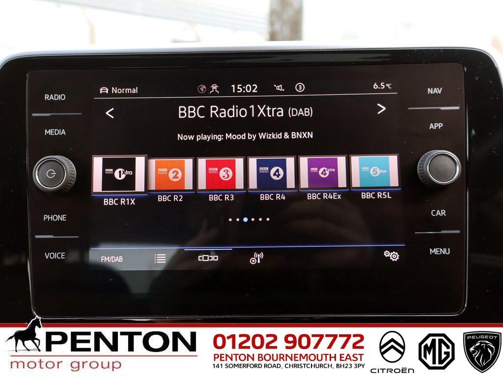 Used Volkswagen T-Roc for sale - 77808083: Photo 10