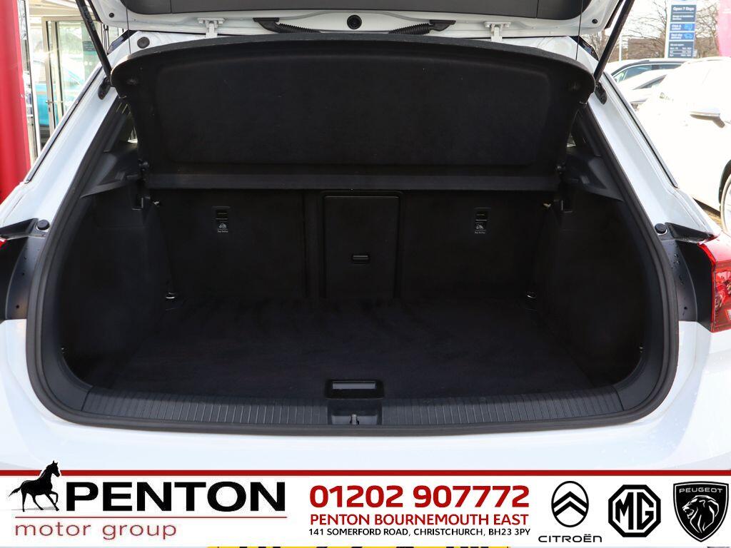 Used Volkswagen T-Roc for sale - 77808083: Photo 5