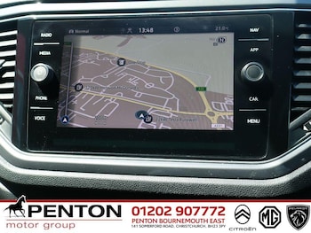 Used Volkswagen T-Roc 2021 for sale - 79201384: Photo